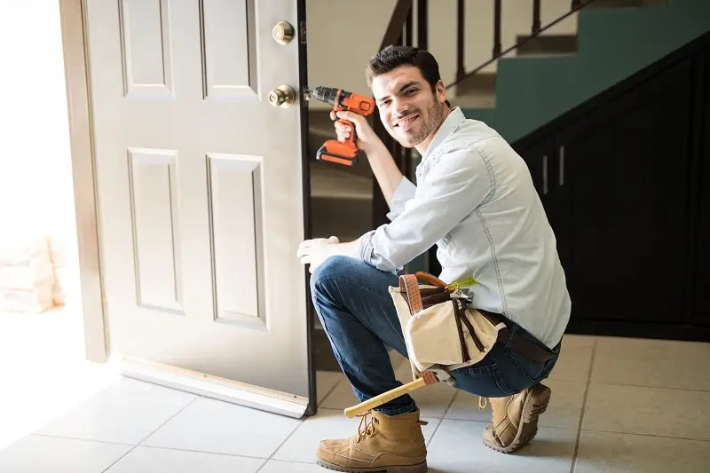 Schlüsseldienst Pankow offnet alle Türe schnell und schadenfrei